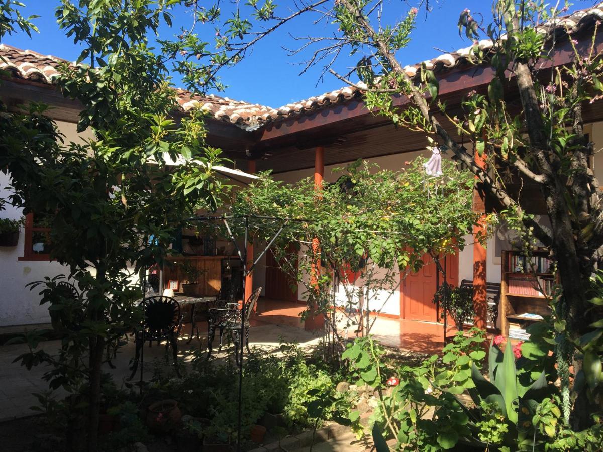 Hostel La Chulada San Cristóbal de Las Casas Exterior foto